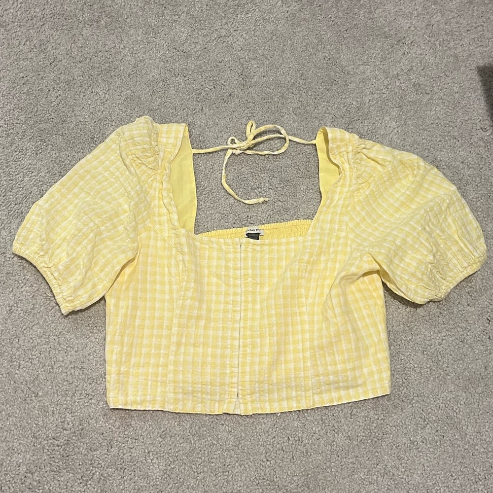 American Eagle Outfitters Yellow Puff-Sleeve Crop Top